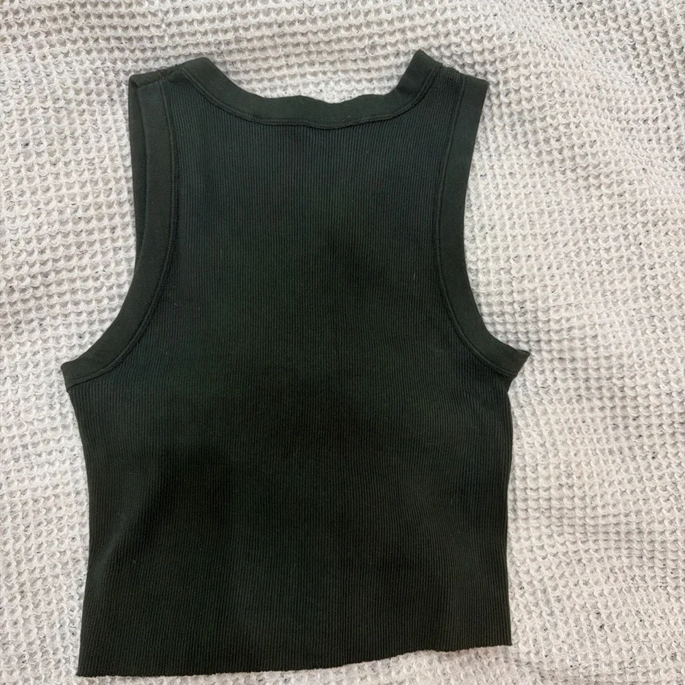 Brandy Melville John Galt Forest Green Ribbed Tank Top - Women's Sleeveless Crop - Picture 2 of 3
